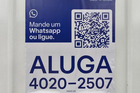 Casa para alugar com 310m², 3 quartos e 4 vagas Casa para alugar com 310m², 3 quartos e 4 vagasPLACA INSTALADA NA FACHADA