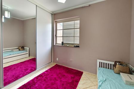 Casa para alugar com 310m², 3 quartos e 4 vagas Casa para alugar com 310m², 3 quartos e 4 vagasQuarto 2
