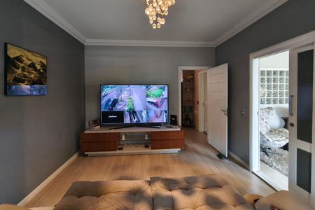 Casa para alugar com 310m², 3 quartos e 4 vagas Casa para alugar com 310m², 3 quartos e 4 vagasSala de TV