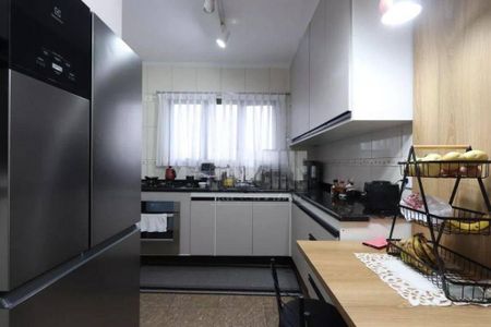 Apartamento à venda com 71m², 2 quartos e 3 vagas