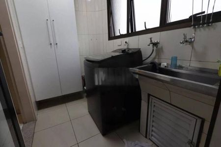 Apartamento à venda com 71m², 2 quartos e 3 vagas