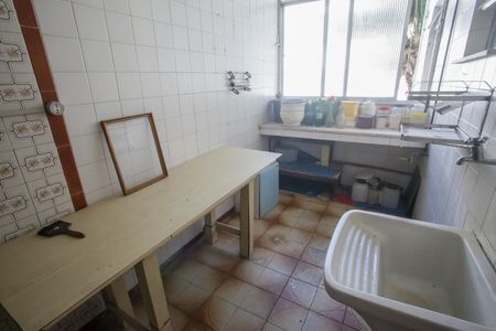 Apartamento à venda com 61m², 2 quartos e 1 vagaÁrea de Serviço