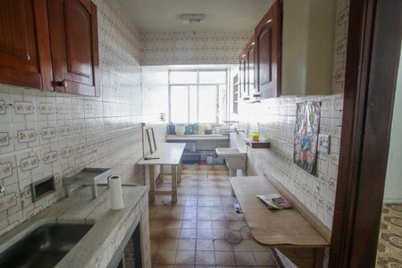 Apartamento à venda com 61m², 2 quartos e 1 vagaCozinha