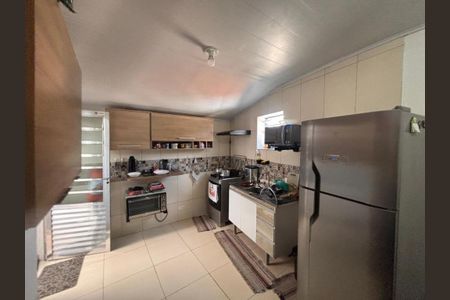 Casa à venda com 300m², 4 quartos e 2 vagas Casa à venda com 300m², 4 quartos e 2 vagasFoto 29