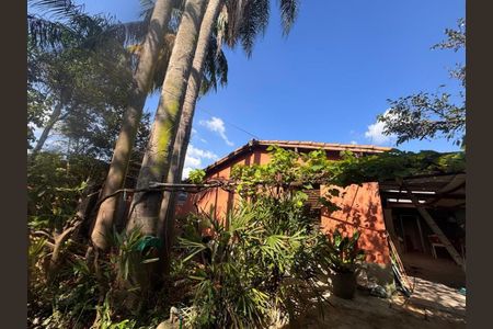 Casa à venda com 300m², 4 quartos e 2 vagas Casa à venda com 300m², 4 quartos e 2 vagasFoto 07