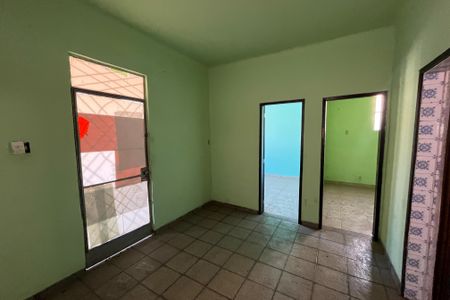 Sala de casa à venda com 3 quartos, 300m² em Cordovil, Rio de Janeiro