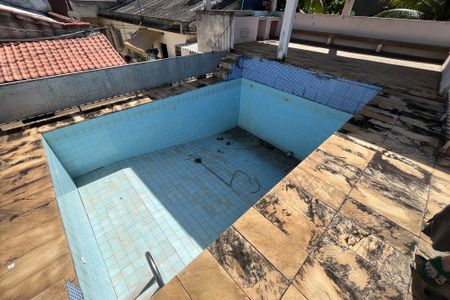 Casa à venda com 300m², 3 quartos e 5 vagasPiscina