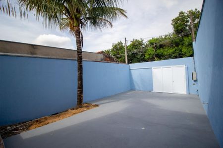 Casa para alugar com 122m², 3 quartos e 3 vagasQuintal