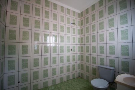 Casa para alugar com 122m², 3 quartos e 3 vagasBanheiro da Suíte