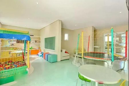 Apartamento à venda com 2 quartos, 49m² em Vila Anastácio, São Paulo
