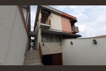Casa à venda com 198m², 3 quartos e 6 vagas