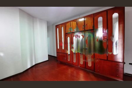 Casa à venda com 3 quartos, 198m² em Quarta Parada, São Paulo