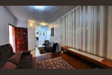 Casa à venda com 3 quartos, 198m² em Quarta Parada, São Paulo