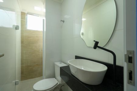 Apartamento para alugar com 60m², 2 quartos e 1 vaga Apartamento para alugar com 60m², 2 quartos e 1 vagaBanheiro