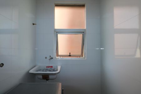 Apartamento para alugar com 60m², 2 quartos e 1 vaga Apartamento para alugar com 60m², 2 quartos e 1 vagaÁrea de Serviço