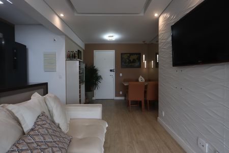Apartamento para alugar com 65m², 2 quartos e 1 vagaSala