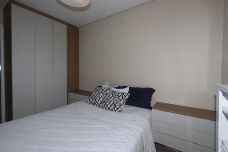 Apartamento para alugar com 65m², 2 quartos e 1 vagaSuíte