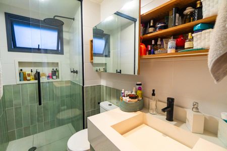 Apartamento à venda com 77m², 2 quartos e 1 vagaBanheiro da Suíte