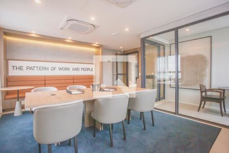 Apartamento à venda com 77m², 2 quartos e 1 vagaÁrea comum - Sala de Reunião