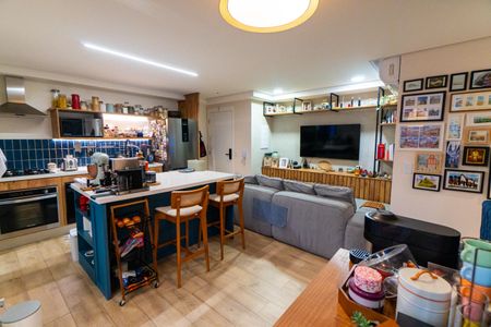 Apartamento à venda com 77m², 2 quartos e 1 vagaSala