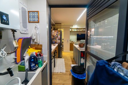 Apartamento à venda com 77m², 2 quartos e 1 vagaÁrea de Serviço