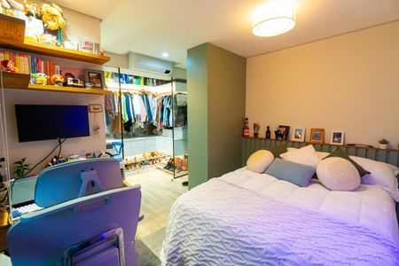 Apartamento à venda com 77m², 2 quartos e 1 vagaSuite