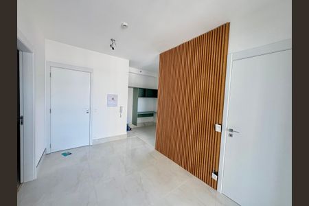 Sala de apartamento à venda com 2 quartos, 42m² em Campo Belo, São Paulo