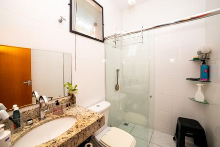 Casa de condomínio à venda com 88m², 2 quartos e 1 vagaBanheiro Social