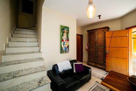 Casa de condomínio à venda com 88m², 2 quartos e 1 vagaSala