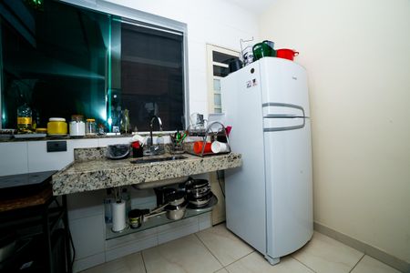 Casa de condomínio à venda com 88m², 2 quartos e 1 vagaCozinha