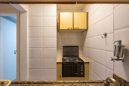 Sala/Cozinha de apartamento à venda com 1 quarto, 45m² em Jardim Paulista, São Paulo