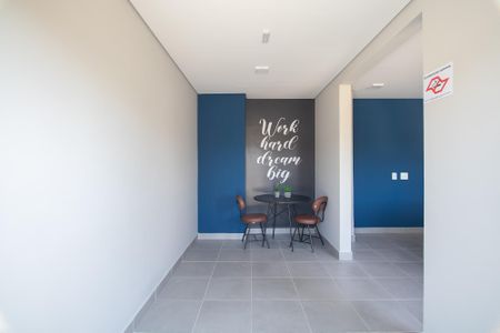 Apartamento para alugar com 32m², 2 quartos e sem vagaSala de Coworking