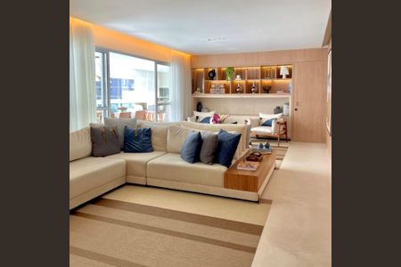 Apartamento à venda com 204m², 4 quartos e 3 vagas Apartamento à venda com 204m², 4 quartos e 3 vagasFoto 01