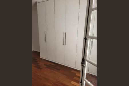 Casa à venda com 150m², 4 quartos e 2 vagas