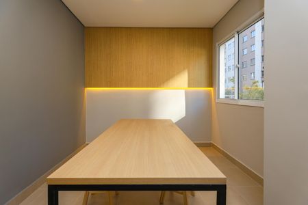 Apartamento à venda com 67m², 2 quartos e 1 vagaÁrea comum