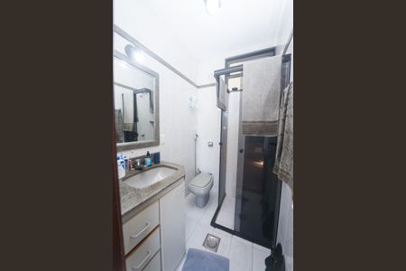Apartamento à venda com 175m², 3 quartos e 2 vagas Apartamento à venda com 175m², 3 quartos e 2 vagasBanheiro suite