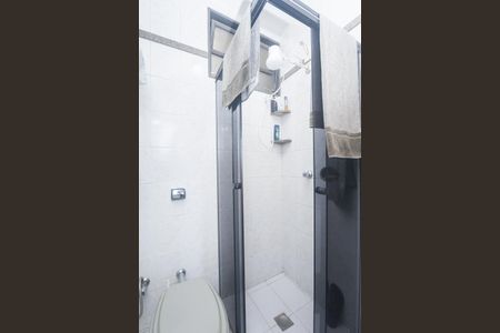 Apartamento à venda com 175m², 3 quartos e 2 vagas Apartamento à venda com 175m², 3 quartos e 2 vagasBanheiro suite