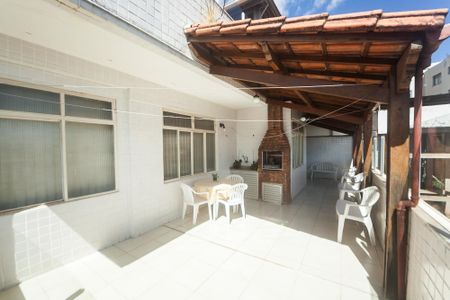 Apartamento à venda com 175m², 3 quartos e 2 vagas Apartamento à venda com 175m², 3 quartos e 2 vagasÁrea externa / cobertura