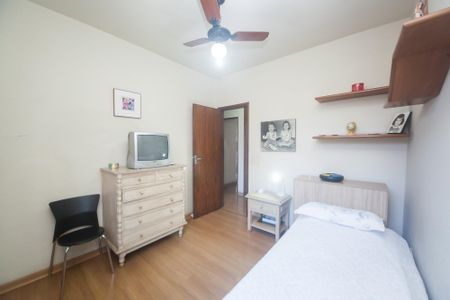 Apartamento à venda com 175m², 3 quartos e 2 vagas Apartamento à venda com 175m², 3 quartos e 2 vagasquarto 1