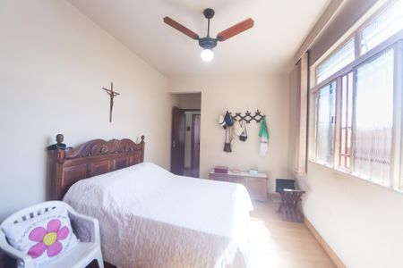 Apartamento à venda com 175m², 3 quartos e 2 vagas Apartamento à venda com 175m², 3 quartos e 2 vagassuite