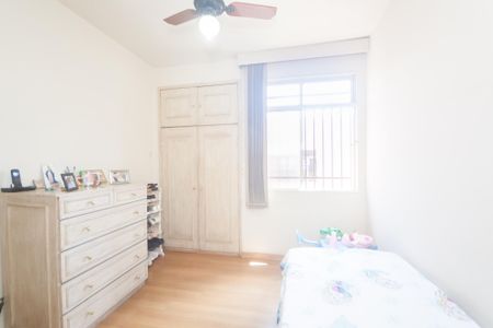 Apartamento à venda com 175m², 3 quartos e 2 vagas Apartamento à venda com 175m², 3 quartos e 2 vagasquarto 2