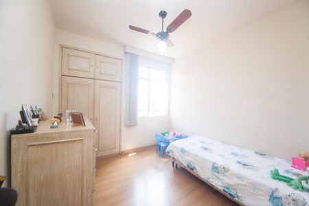 Apartamento à venda com 175m², 3 quartos e 2 vagas Apartamento à venda com 175m², 3 quartos e 2 vagasquarto 2