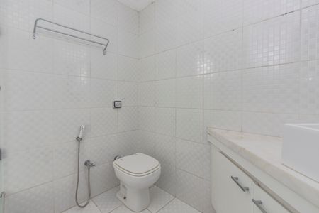 Apartamento à venda com 228m², 3 quartos e 2 vagasBanheiro da Suíte