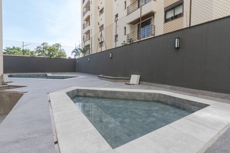 Apartamento à venda com 228m², 3 quartos e 2 vagasPiscina