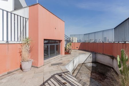 Apartamento à venda com 228m², 3 quartos e 2 vagasPiscina