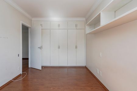 Apartamento à venda com 228m², 3 quartos e 2 vagasQuarto 1