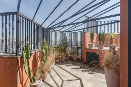 Apartamento à venda com 228m², 3 quartos e 2 vagasCobertura