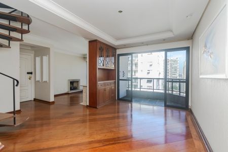 Apartamento à venda com 228m², 3 quartos e 2 vagasSala
