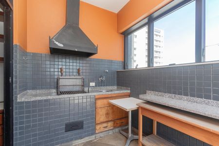 Apartamento à venda com 228m², 3 quartos e 2 vagasChurrasqueira