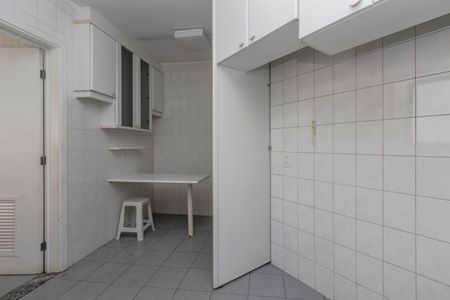 Apartamento à venda com 228m², 3 quartos e 2 vagasCozinha